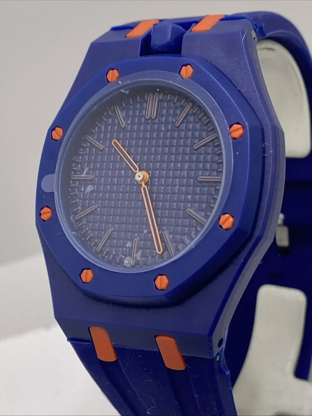 Unisex Unbranded Colorful Fun Quartz Fashion Watch New Battery